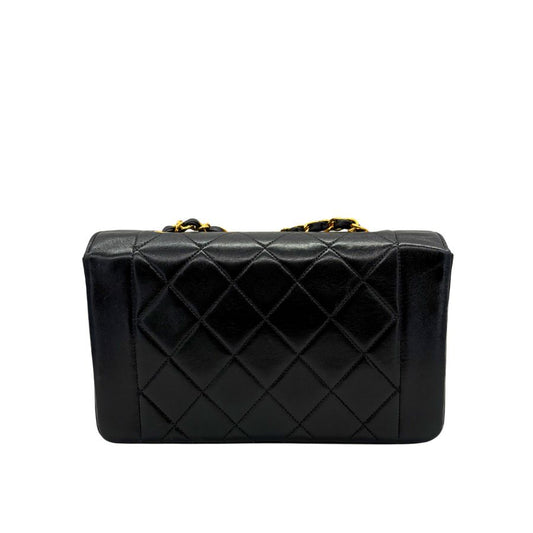 CS044 - CHANEL Vintage Black Lambskin 22cm Diana Flap Bag