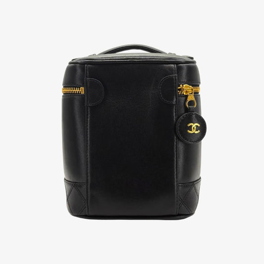 CS059 - CHANEL Vintage Black Lambskin Vanity Case Bag