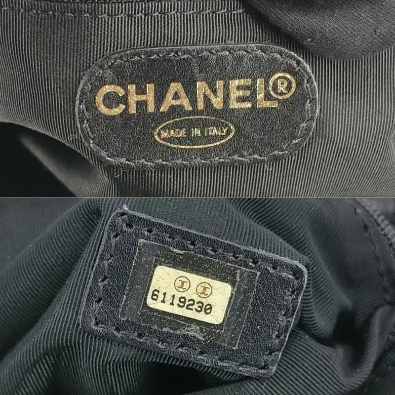 ra481-chanel-vintage-black-caviar-leather-wood-handle-handbag