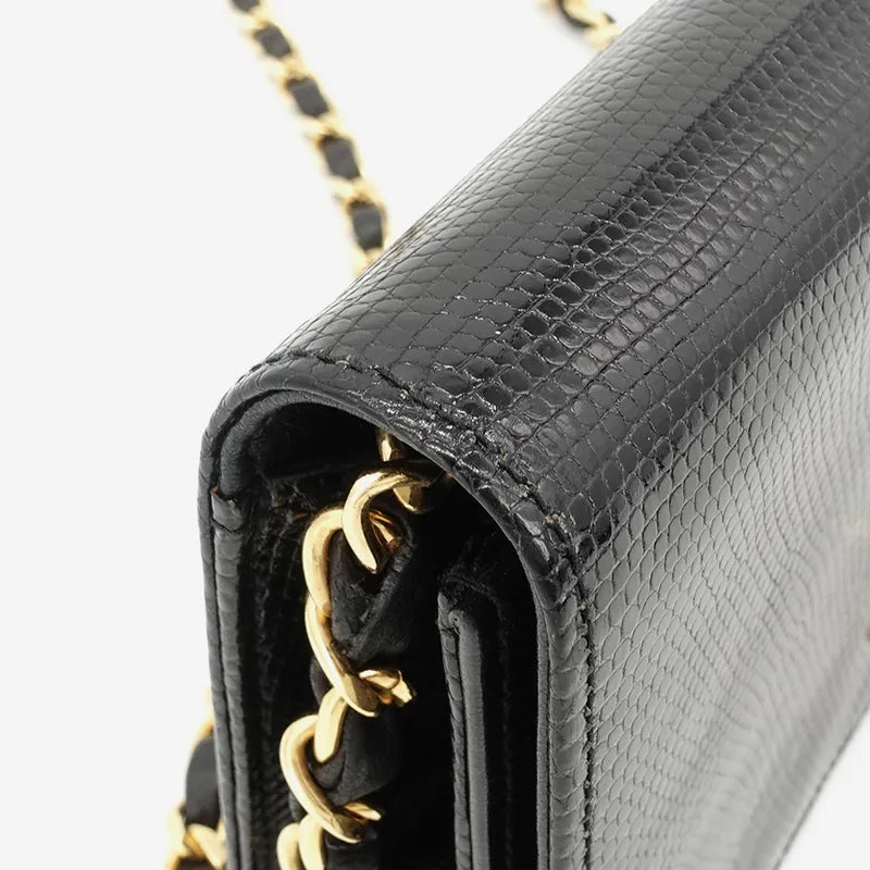jq470-chanel-vintage-black-lizard-skin-flap-bag