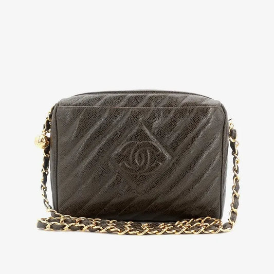 jr920-chanel-vintage-dark-green-caviar-leather-embossed-logo-camera-bag