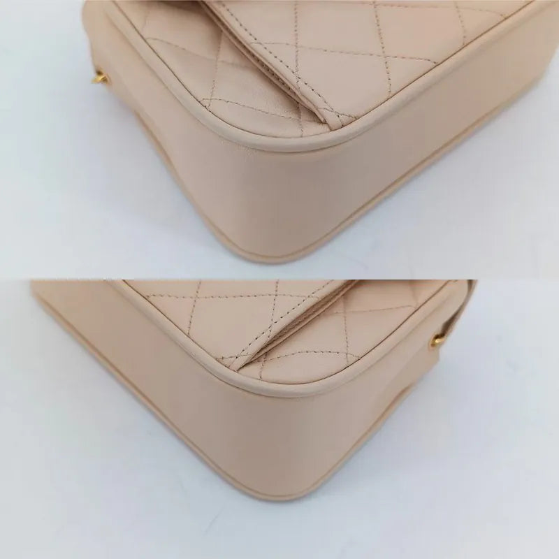 rb349-chanel-vintage-light-pink-lambskin-gold-chain-flap-bag