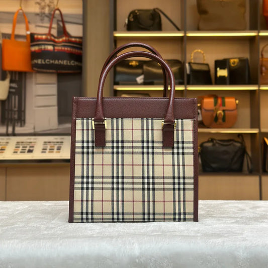 rb046-burberry-vintage-burgundy-handbag