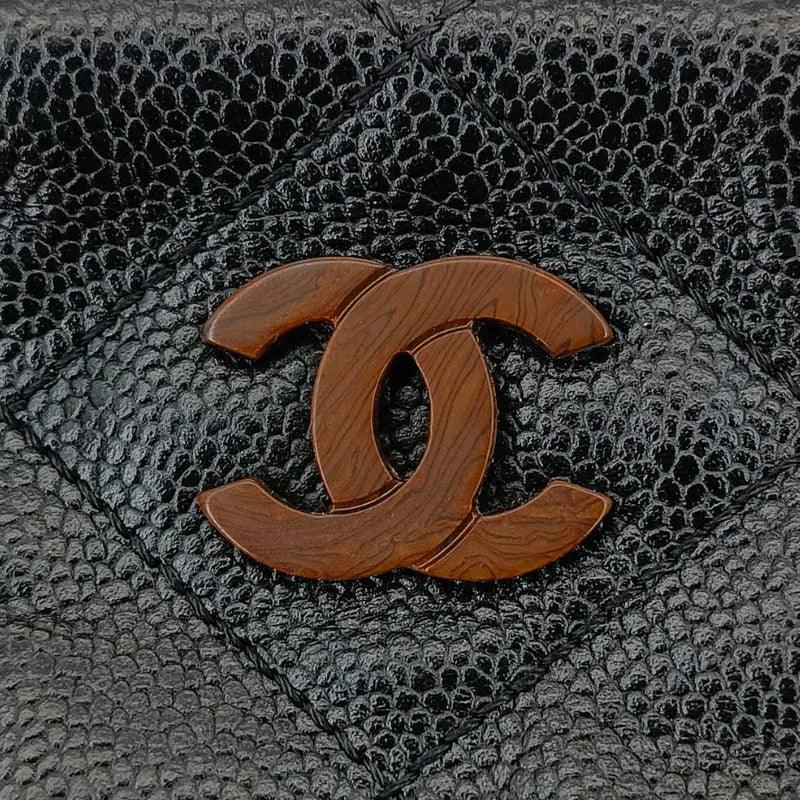 jw207-chanel-vintage-black-caviar-leather-wood-handle-handbag