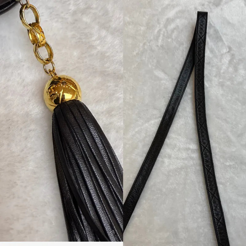 jx352-chanel-vintage-black-lambskin-quilted-camera-bag