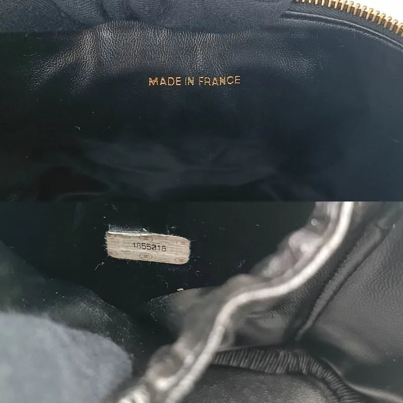 jt428-chanel-vintage-black-caviar-leather-cosmetic-bag