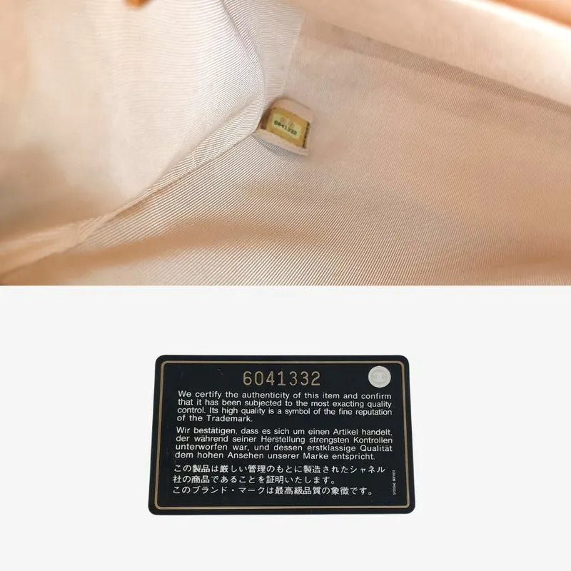 90198834-chanel-vintage-white-caviar-leather-wood-top-handle-bag