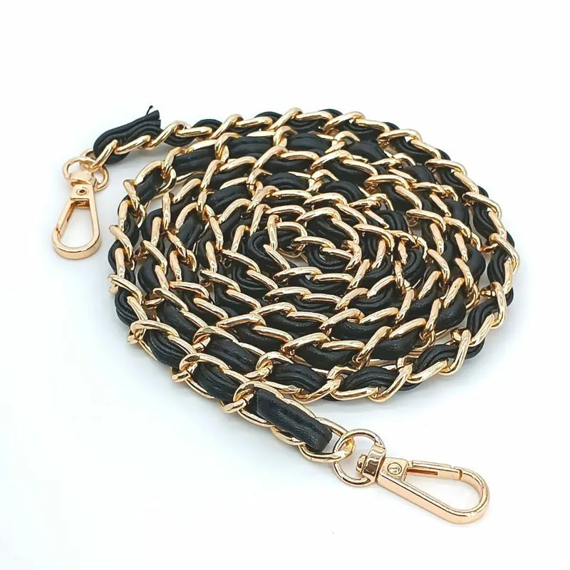 js939-chanel-vintage-black-caviar-leather-cosmetic-bag