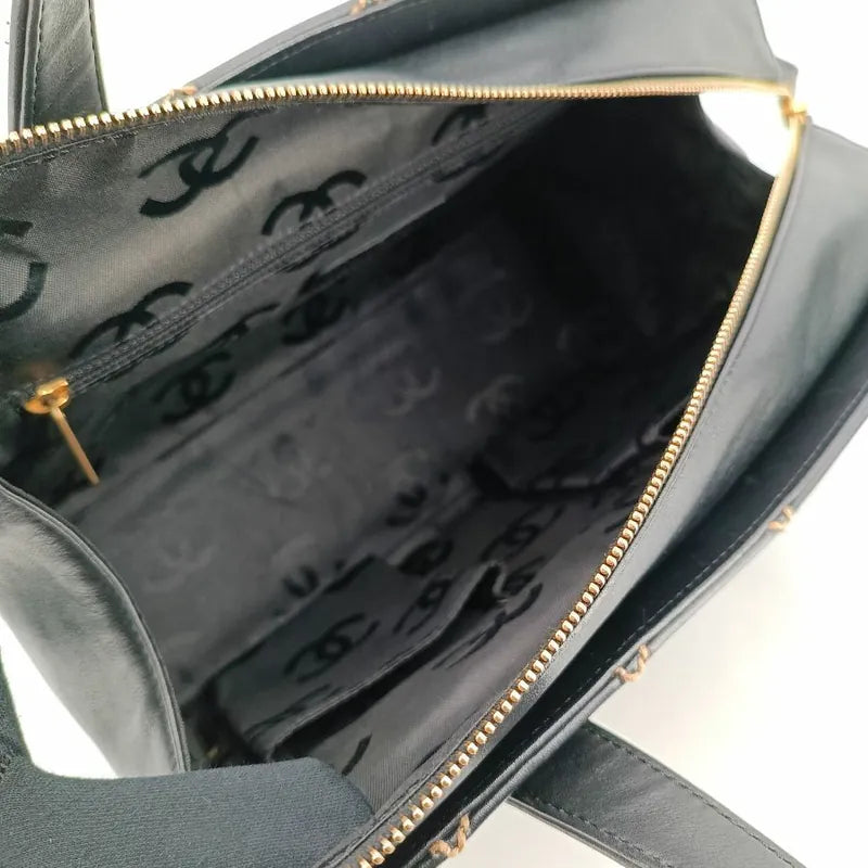 jt415-chanel-vintage-black-calfskin-wild-stitch-handbag