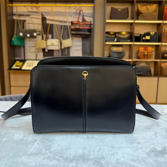 ju943-gucci-vintage-black-lambskin-shoulder-bag