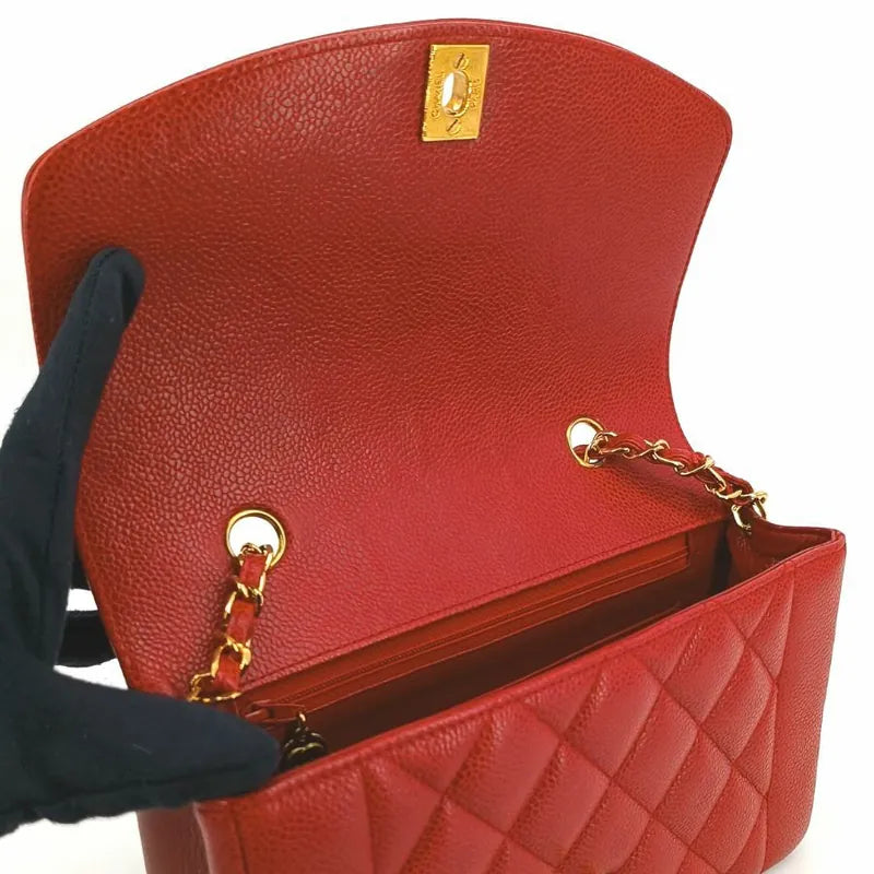 c399-chanel-vintage-red-caviar-leather-22cm-diana-flap-bag