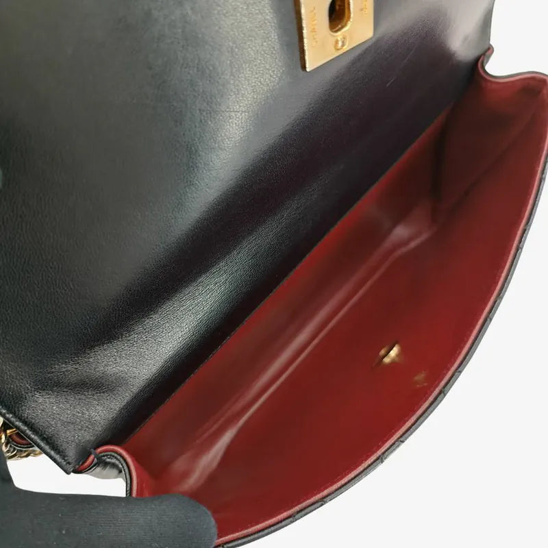 ju062-chanel-vintage-black-lambskin-half-moon-double-flap-bag