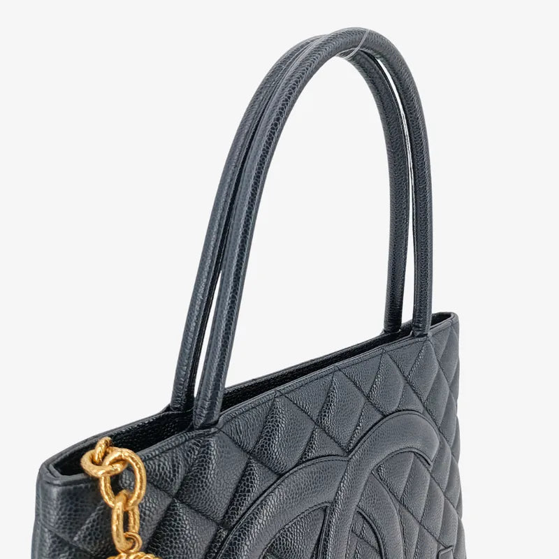 rb772-chanel-vintage-black-caviar-leather-1804-tote-bag