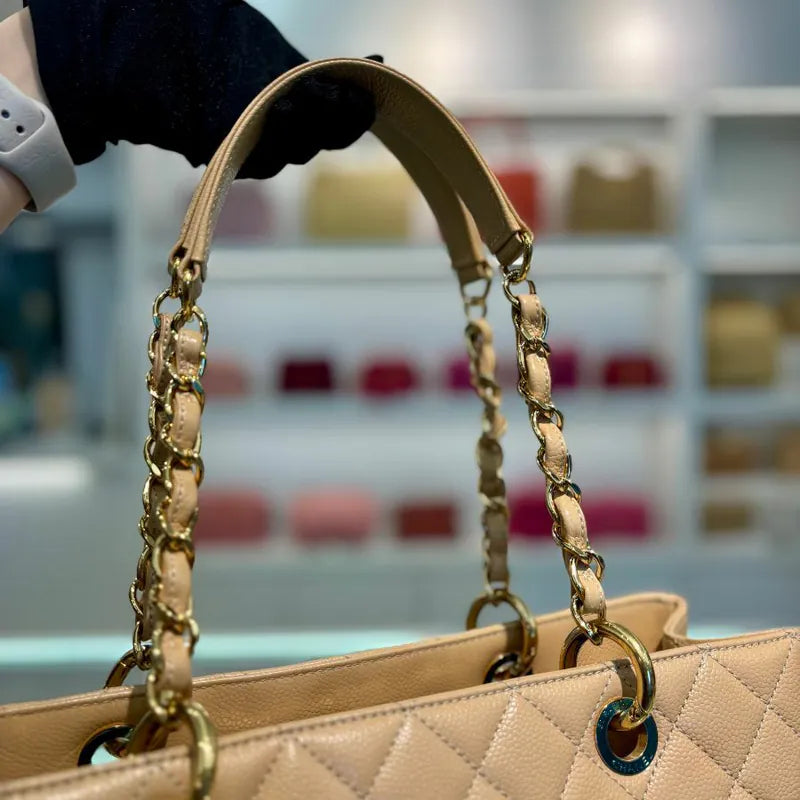 c516-chanel-vintage-beige-caviar-leather-gst-tote-bag