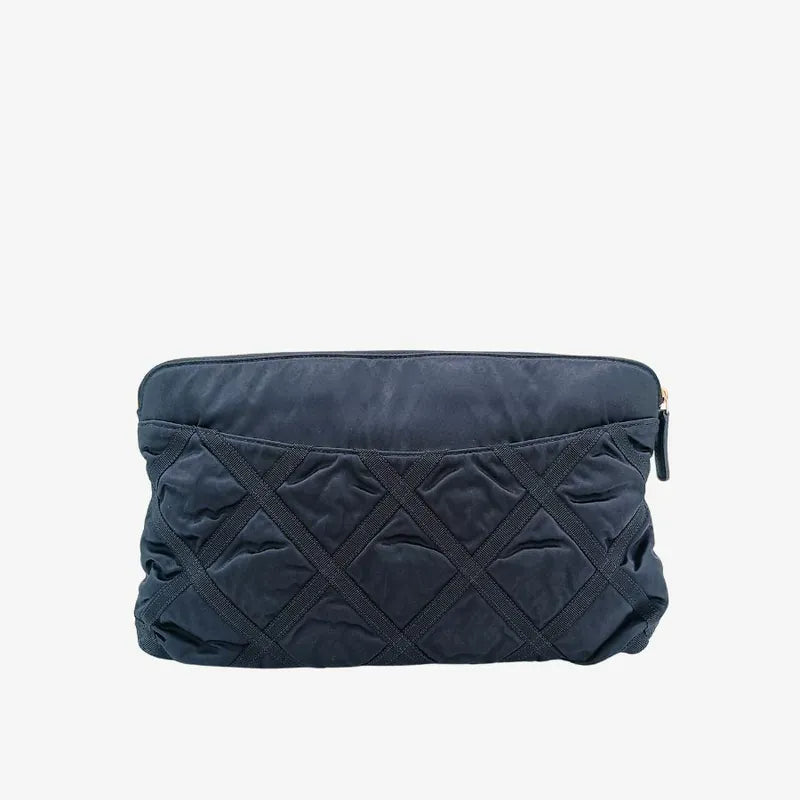 ra975-chanel-black-nylon-pouch-with-foldable-tote-bag