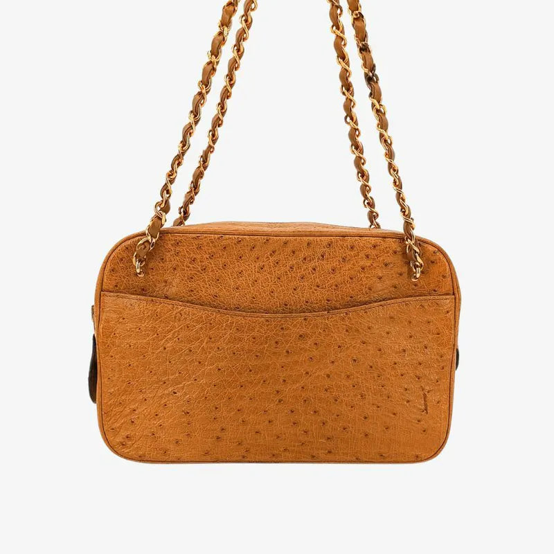 ra009-chanel-vintage-beige-ostrichskin-camera-bag