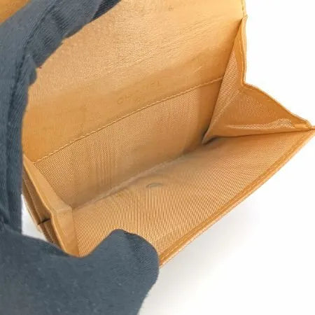 tk015-chanel-vintage-beige-caviar-leather-wallet