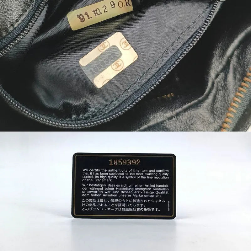 jt230-chanel-vintage-black-suede-tassel-camera-bag