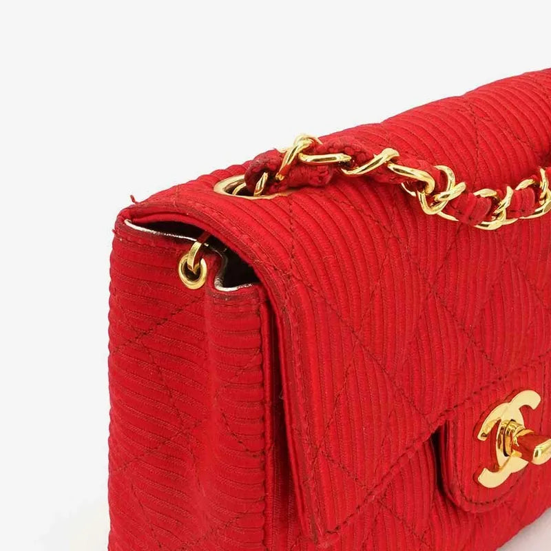 jr325-chanel-vintage-red-17cm-mini-square-flap-bag