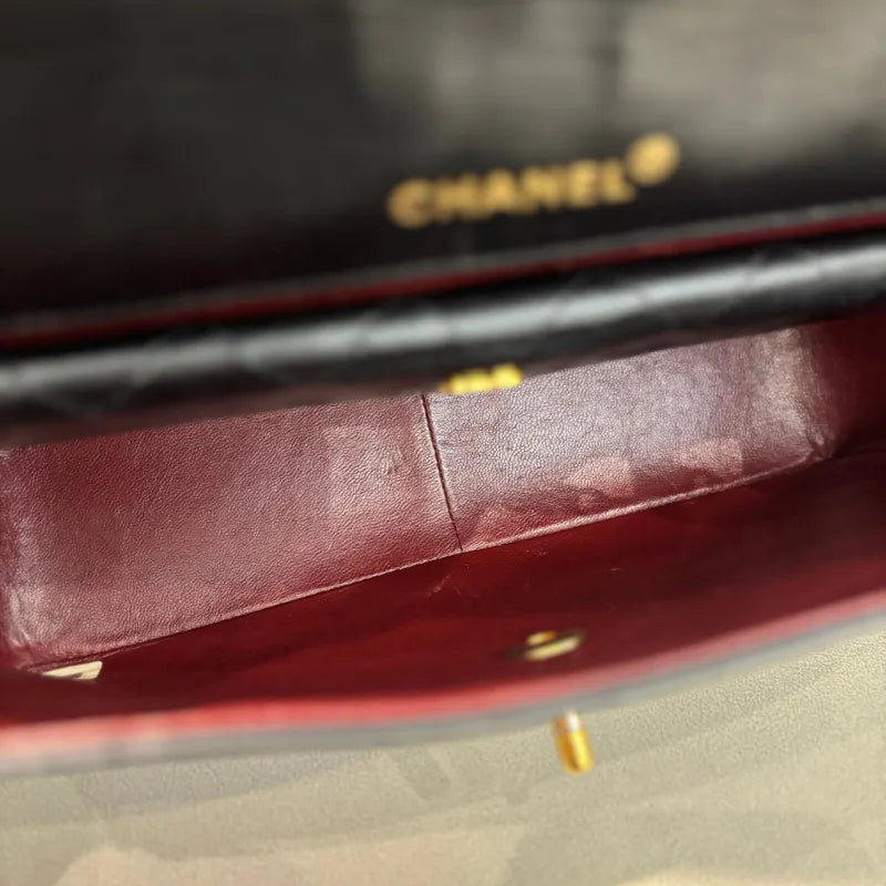 jah191-chanel-vintage-black-lambskin-quilted-flap-bag