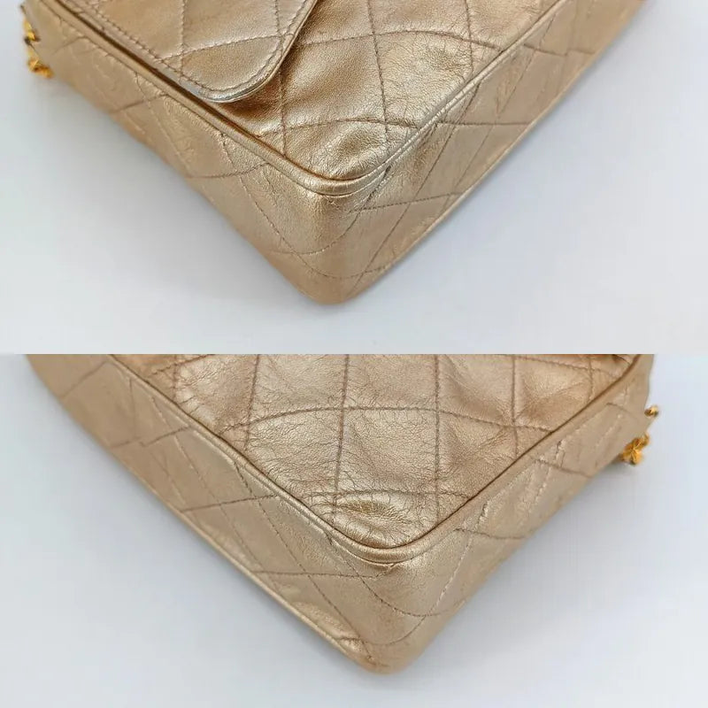 c462-chanel-vintage-gold-lambskin-gold-chain-camera-bag