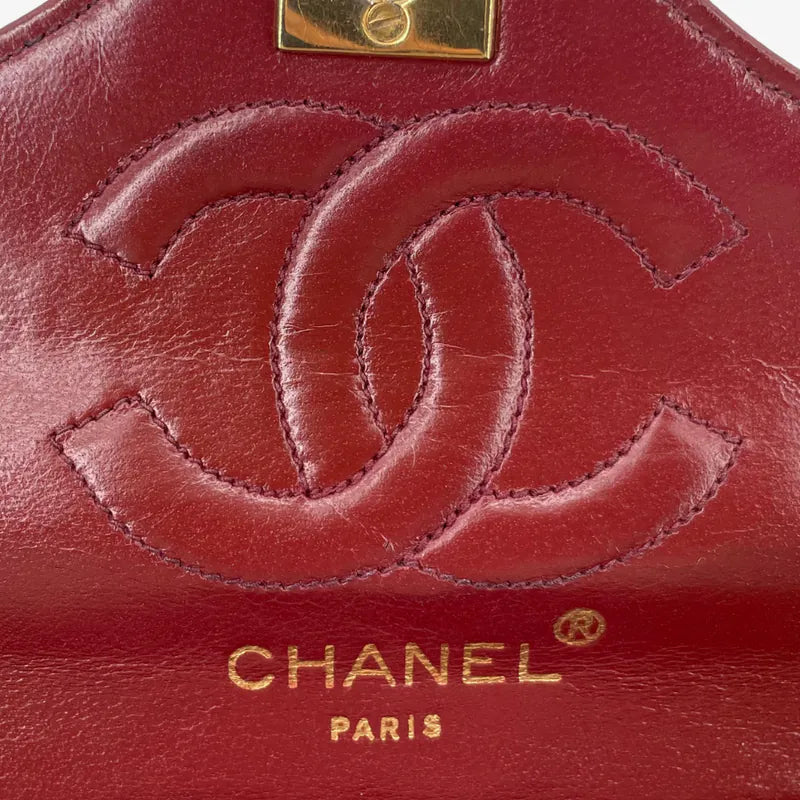 ra652-chanel-vintage-black-lambskin-quilted-flap-bag