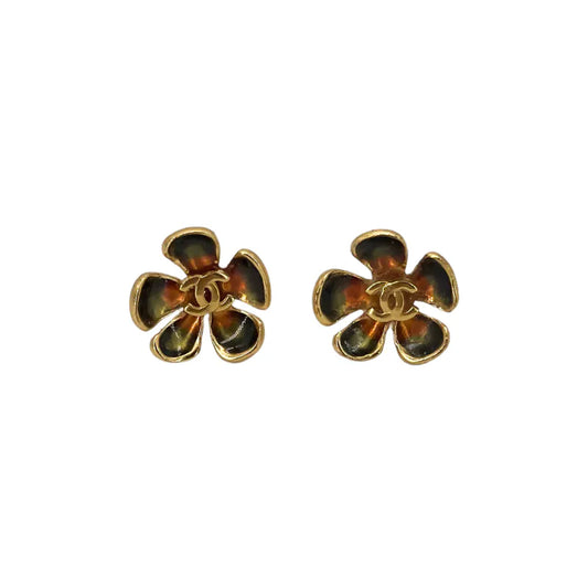 re226-chanel-vintage-2003-gold-plated-flower-logo-earrings
