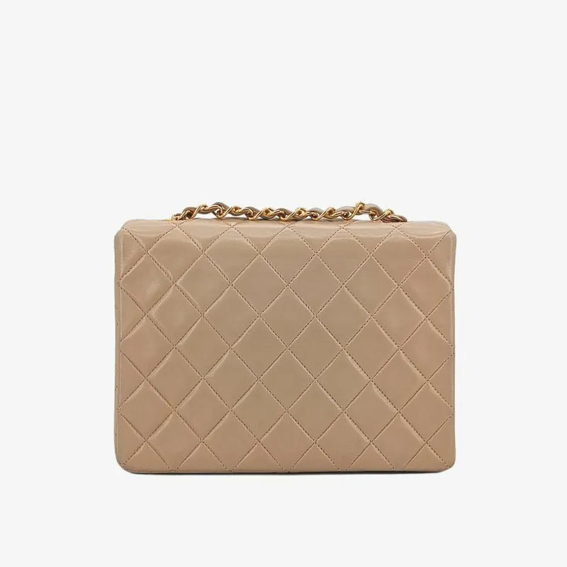 ra141-chanel-vintage-beige-lambskin-20cm-mini-square-flap-bag