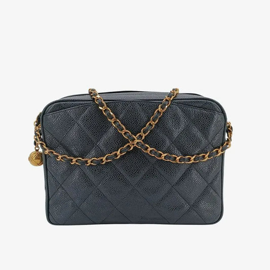 ju915-chanel-vintage-black-caviar-leather-quilted-camera-bag