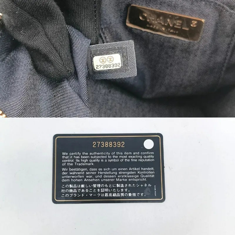 ra179-chanel-black-lambskin-vanity-case-bag