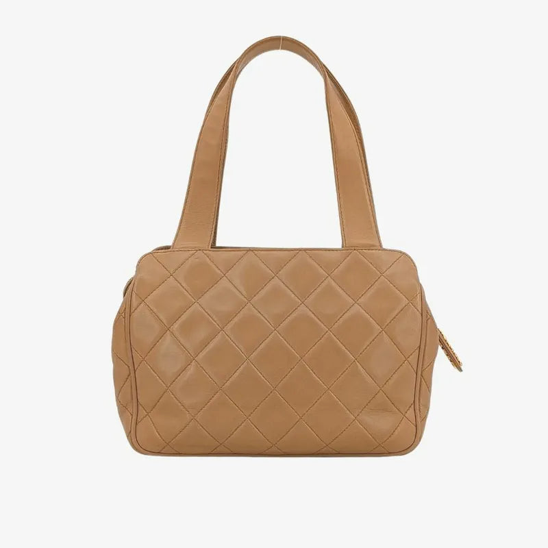 ra491-chanel-vintage-beige-lambskin-quilted-handbag