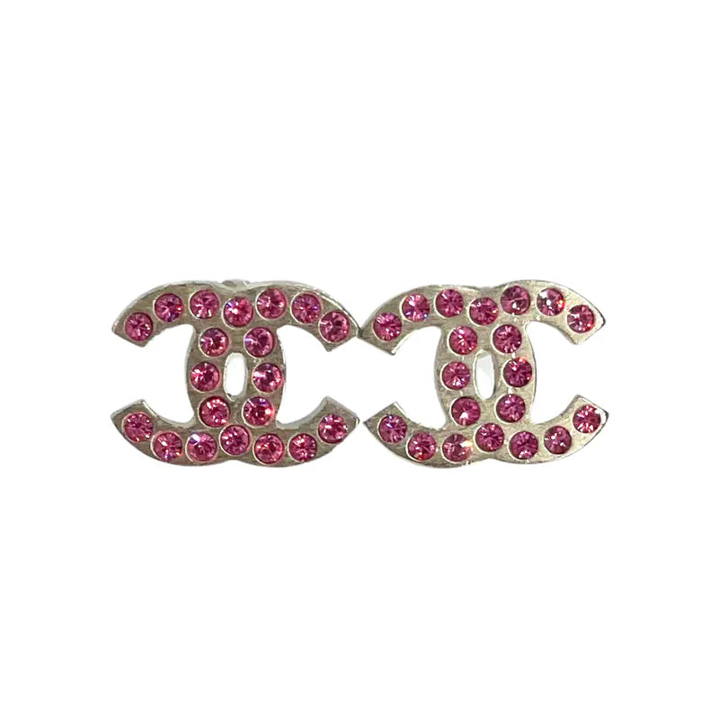 re132-chanel-matte-silver-pink-crystal-cc-logo-earrings