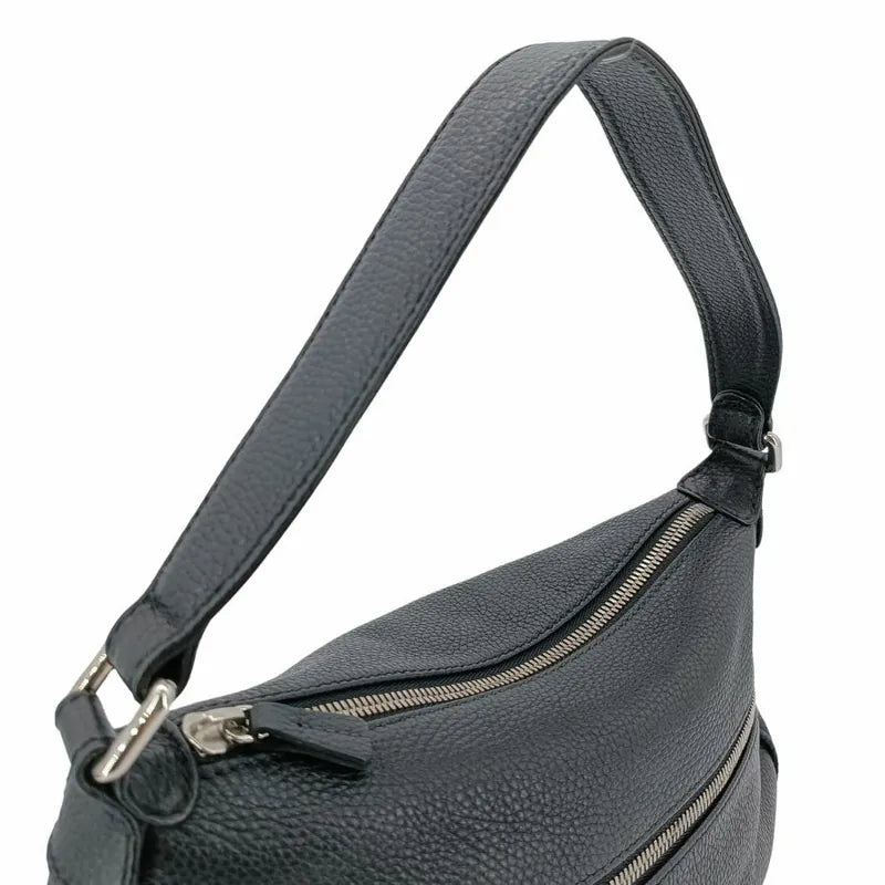 ra929-chanel-vintage-black-caviar-leather-handbag