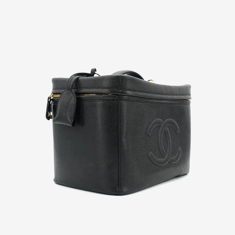 jq582-chanel-vintage-black-caviar-embossed-logo-cosmetic-bag