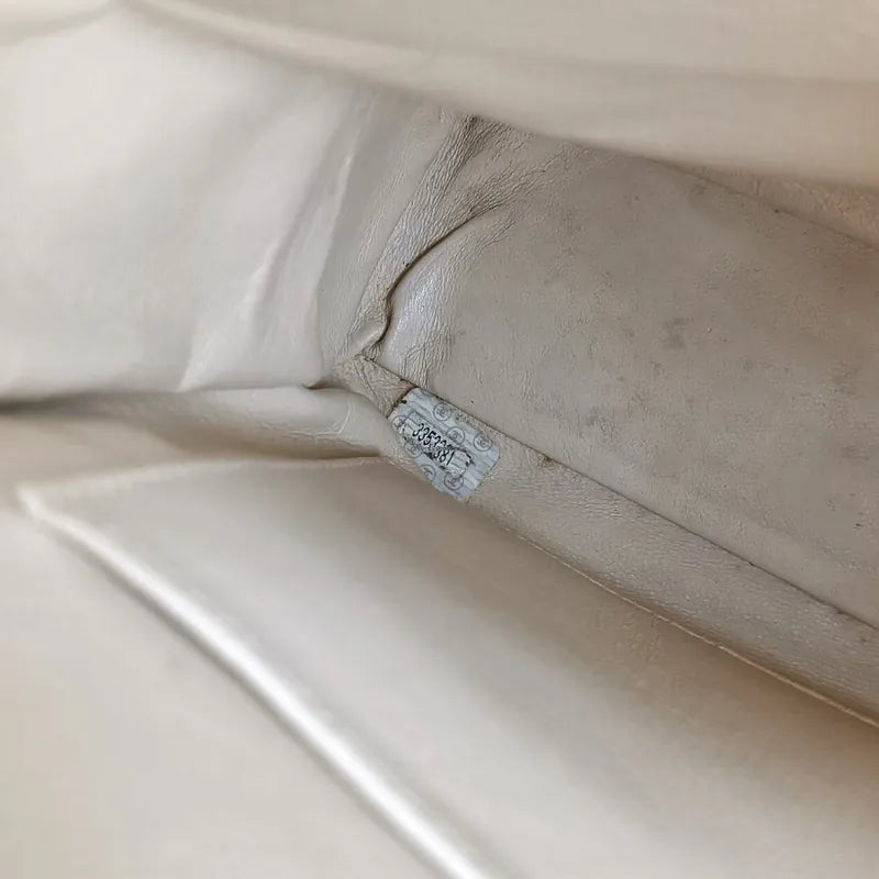 jt181-chanel-vintage-beige-lambskin-tassel-camera-bag