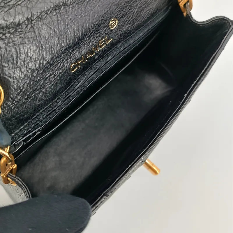 sh019-chanel-vintage-black-ostrichskin-17cm-mini-square-flap-bag