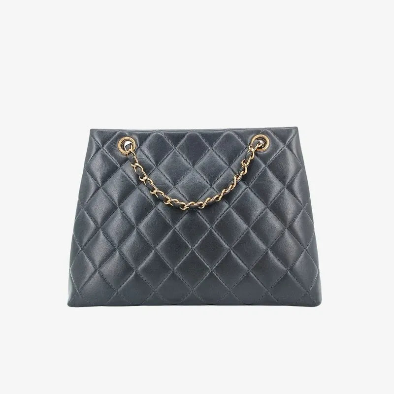 ra180-chanel-vintage-grey-lambskin-quilted-tote-bag