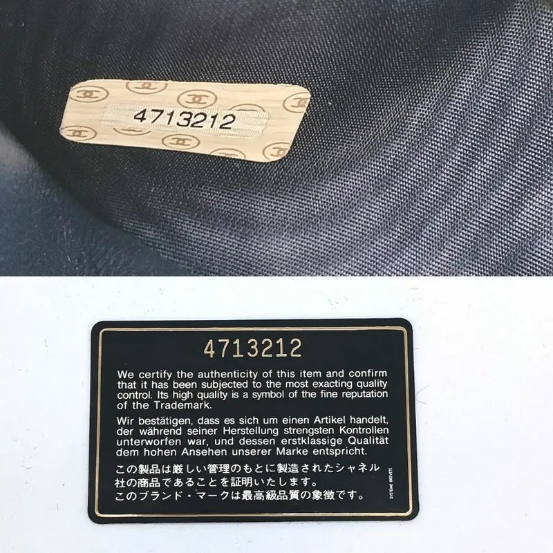 sh003-chanel-vintage-blue-denim-wallet-on-chain