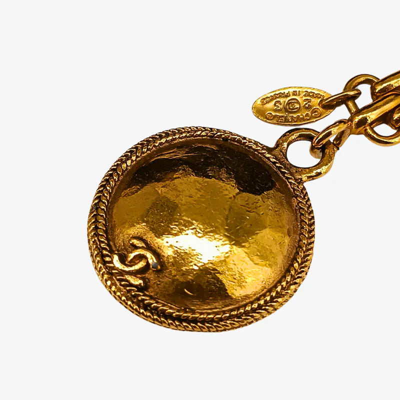 ra156-chanel-gold-key-ring