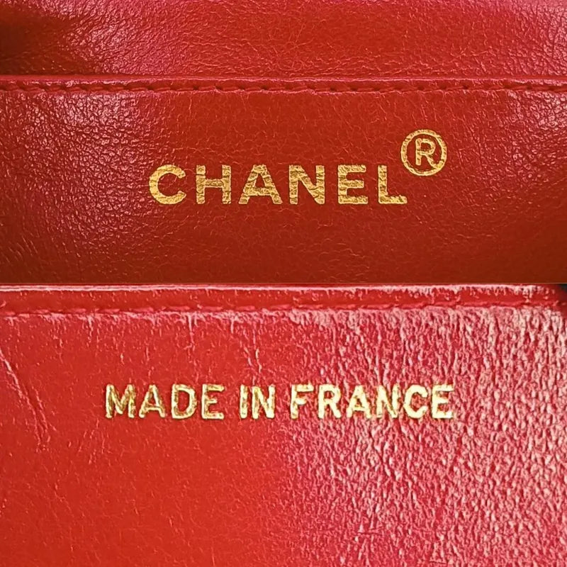 c399-chanel-vintage-red-caviar-leather-22cm-diana-flap-bag