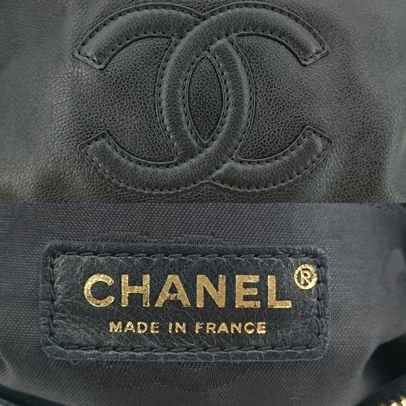 rb665-chanel-vintage-black-caviar-leather-handbag