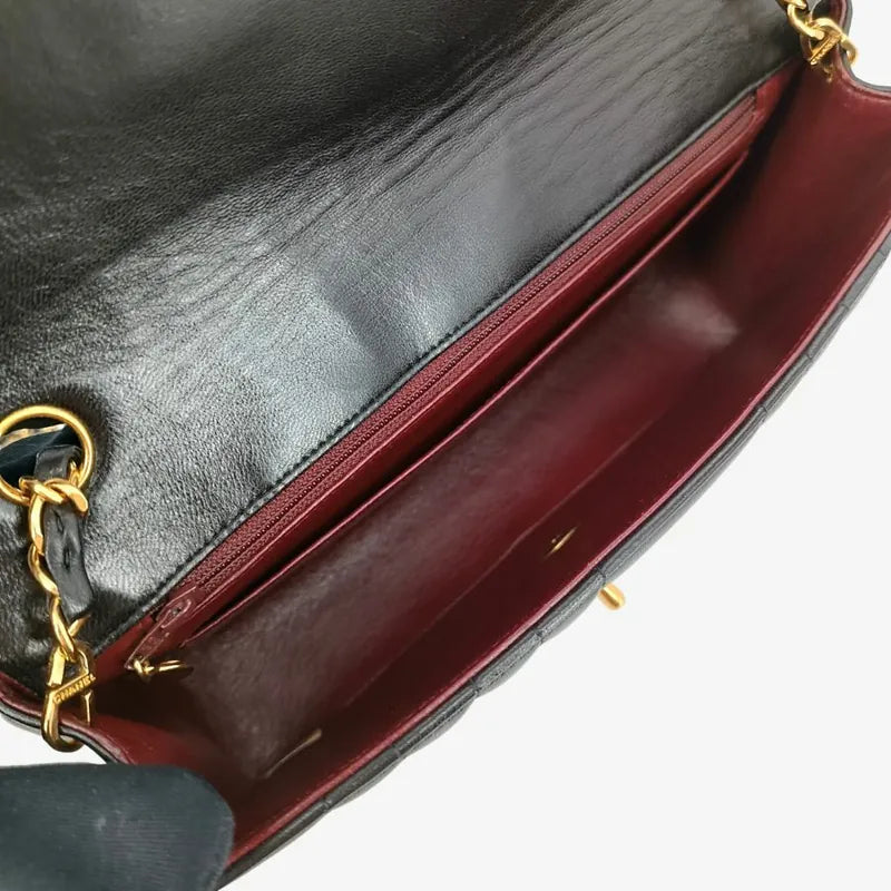 ra649-chanel-vintage-black-lambskin-vertical-flap-bag