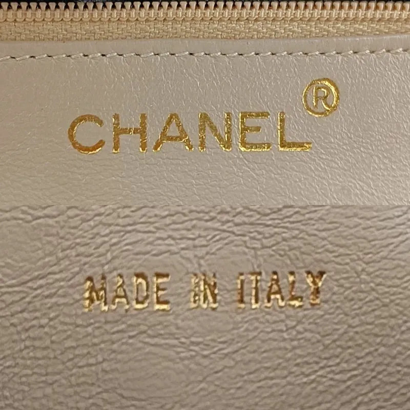 jt703-chanel-vintage-pink-lambskin-quilted-camera-bag