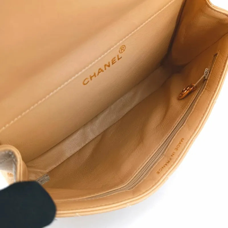 c343-chanel-vintage-beige-lambskin-23cm-double-side-flap-bag