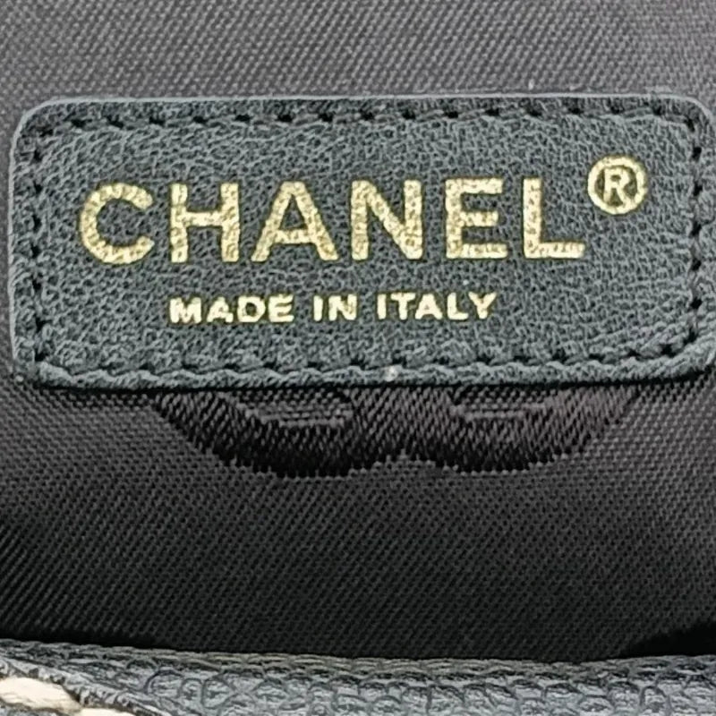 ra120-chanel-vintage-black-caviar-leather-cc-wild-stitch-handbag