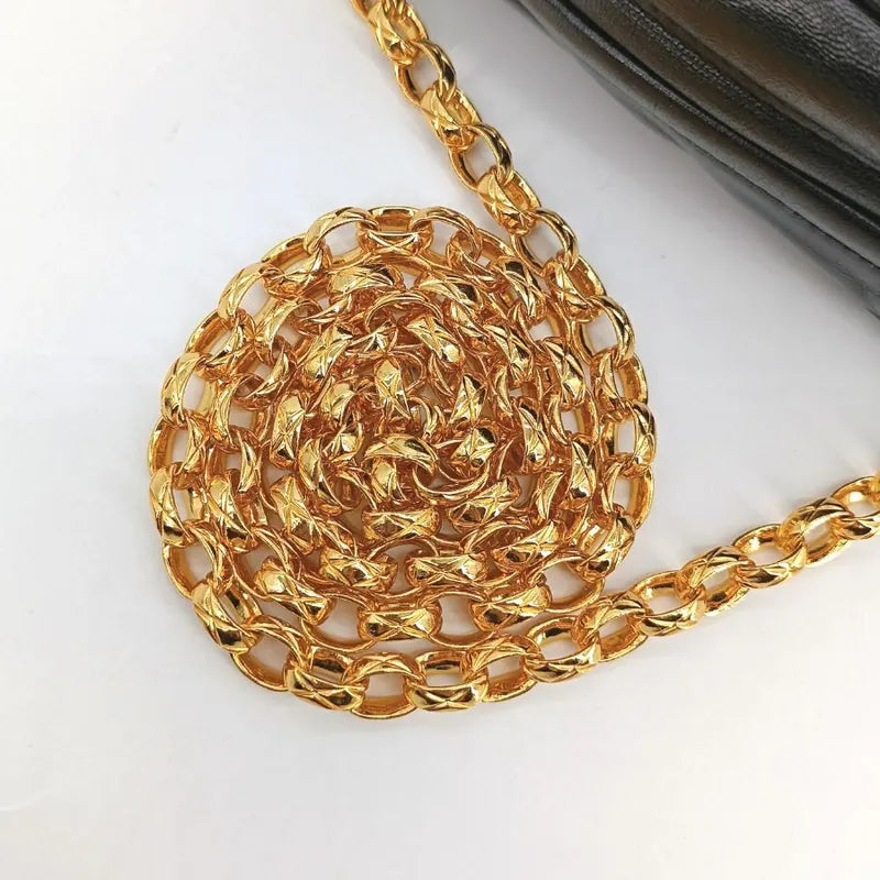 jt762-chanel-vintage-black-lambskin-gold-chain-tassel-camera-bag