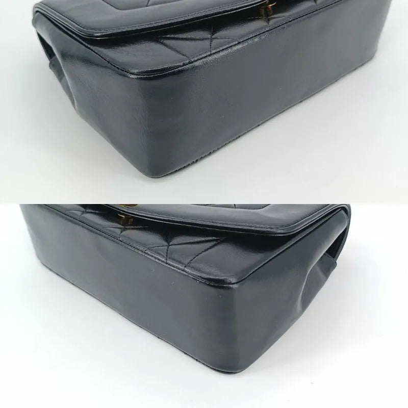 jt287-chanel-vintage-black-lambskin-22cm-diana-flap-bag