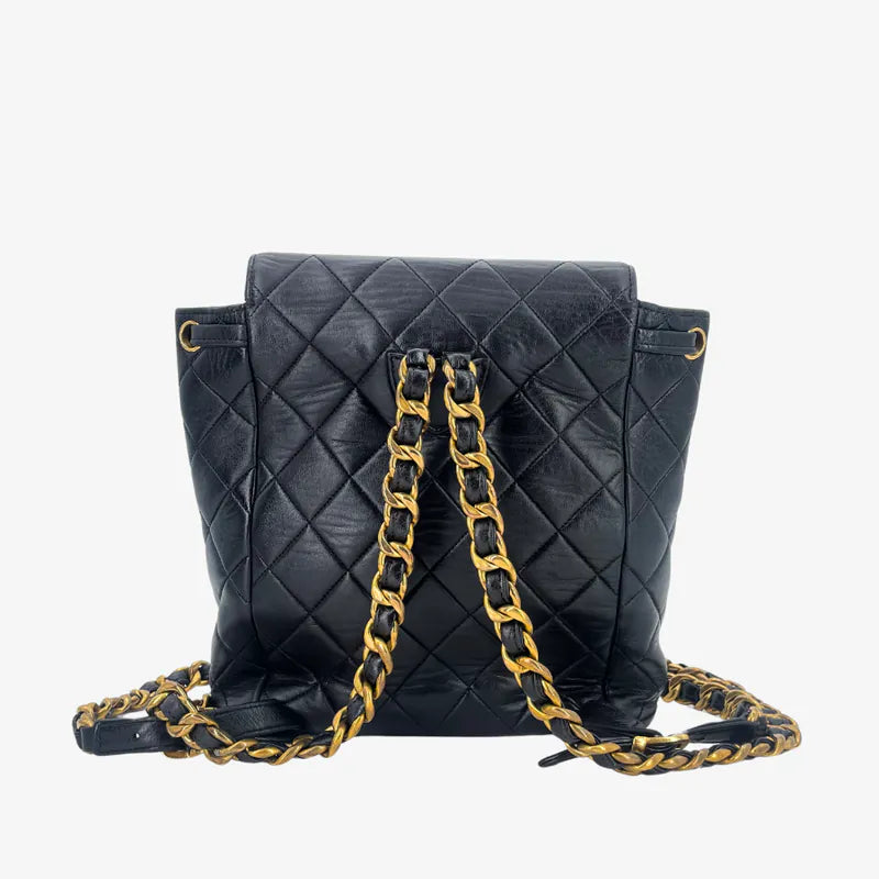 jx870-chanel-vintage-black-lambskin-duma-backpack