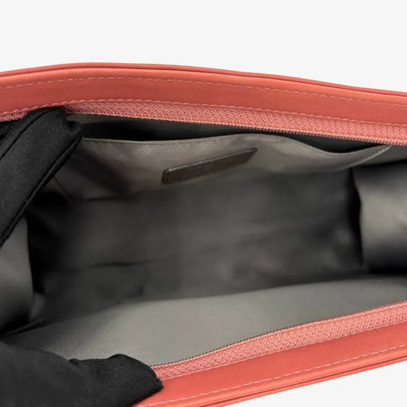 jw171-chanel-vintage-pink-lambskin-lucky-symbols-pochette-embossed-quilted-shoulder-bag