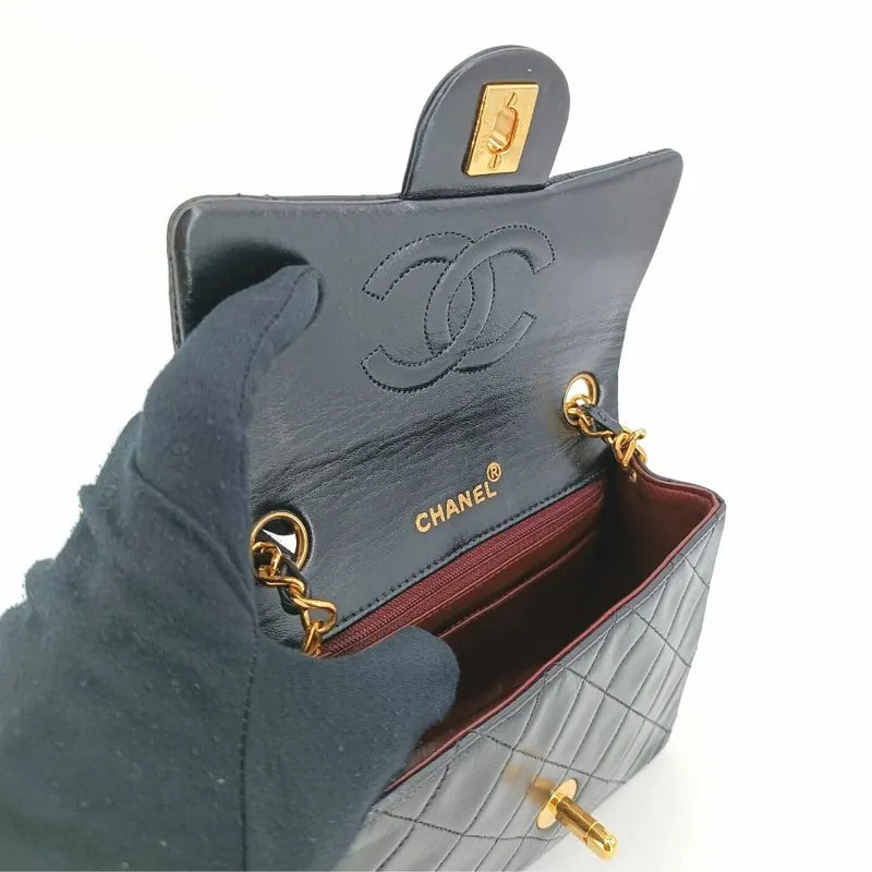 c330-chanel-vintage-black-lambskin-17cm-mini-square-flap-bag